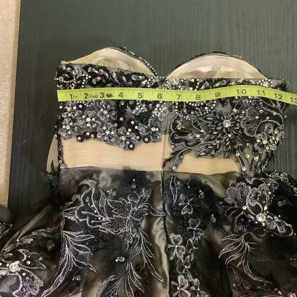 Jovani Black Embellished Backless Bustier Prom Dress Size 0 - Picture 7 of 13